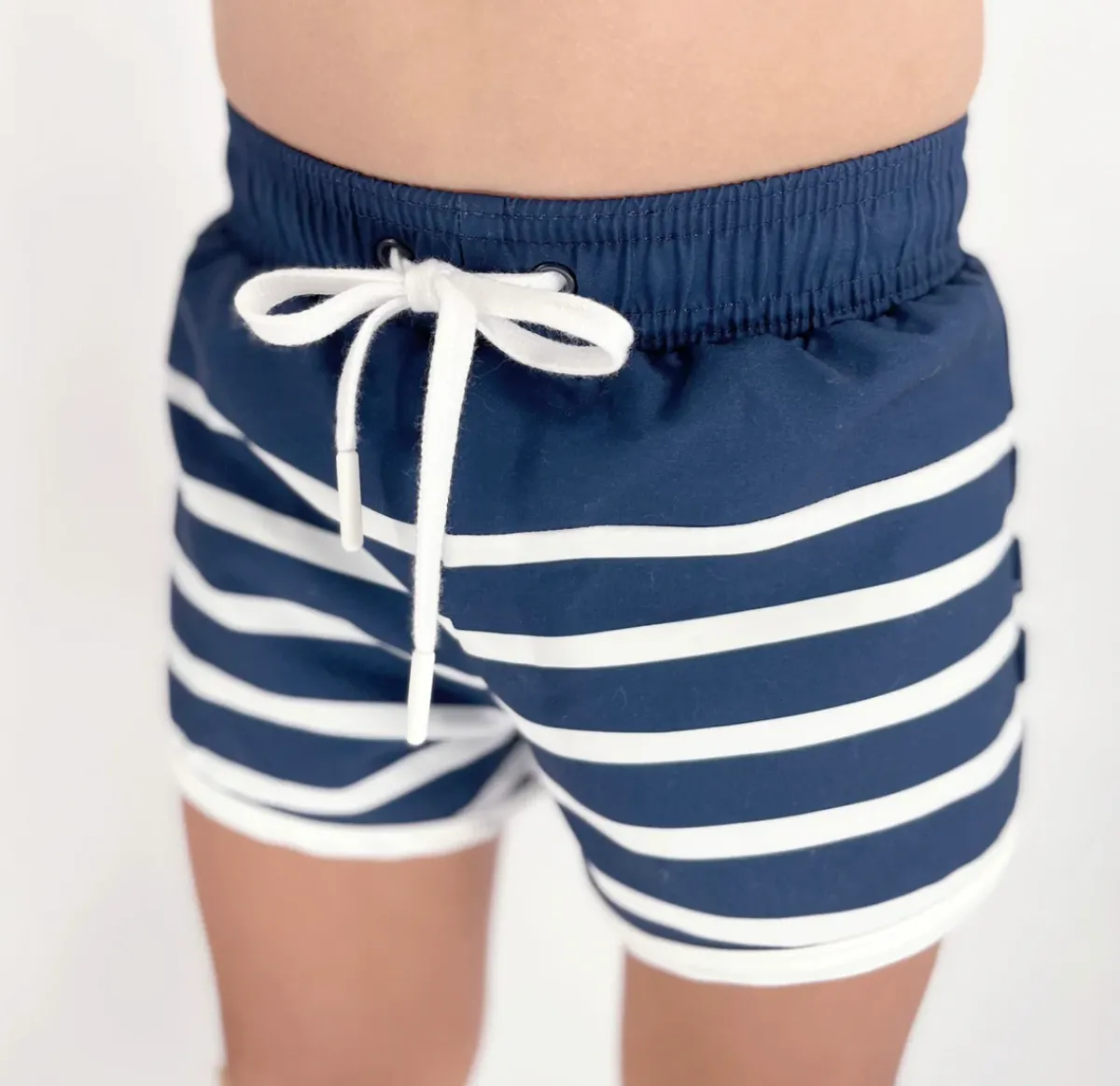 boys_boardie__minnow_swim_1-2.webp minnow Boardies<Boys Boardie | Swim Navy Breton Stripe