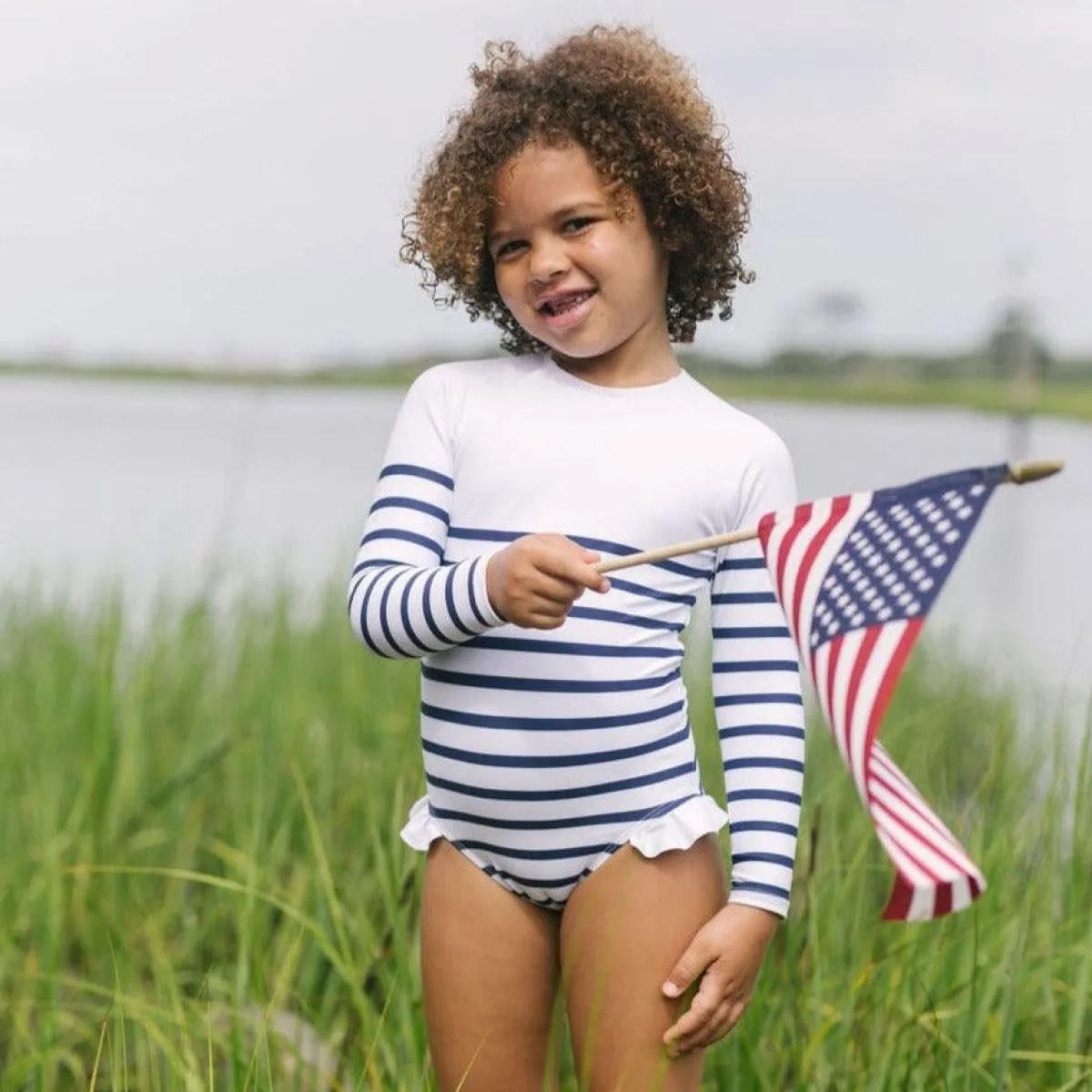 girls_rashguard_one_piece_2-6.webp minnow One Pieces<Girls Rashguard One Piece | Swim Breton Stripe