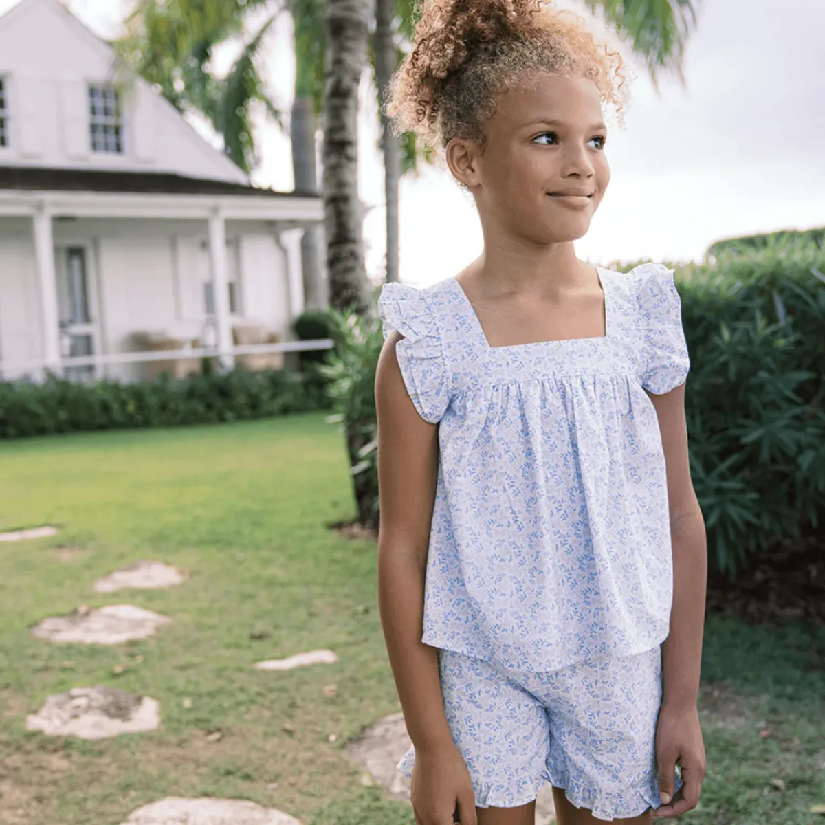 girls_ruffle_top_and_shor_2.webp minnow Sets<Girls Ruffle Top And Short Set Briland Blue Botanic