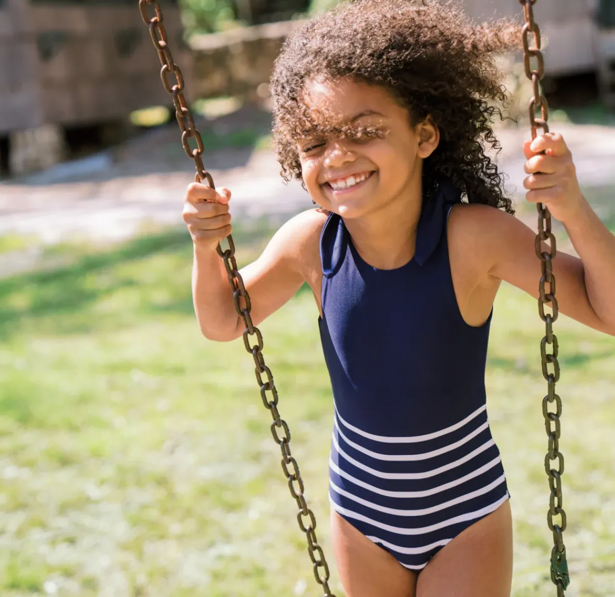 girls_tie_knot_one_piece__5-1.webp minnow One Pieces<Girls Tie Knot One Piece | Swim Navy Breton Stripe
