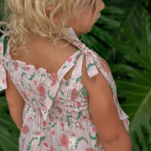 minnow Tops< X Sister Parish Girls Smocked Short Set Cloister Botanical