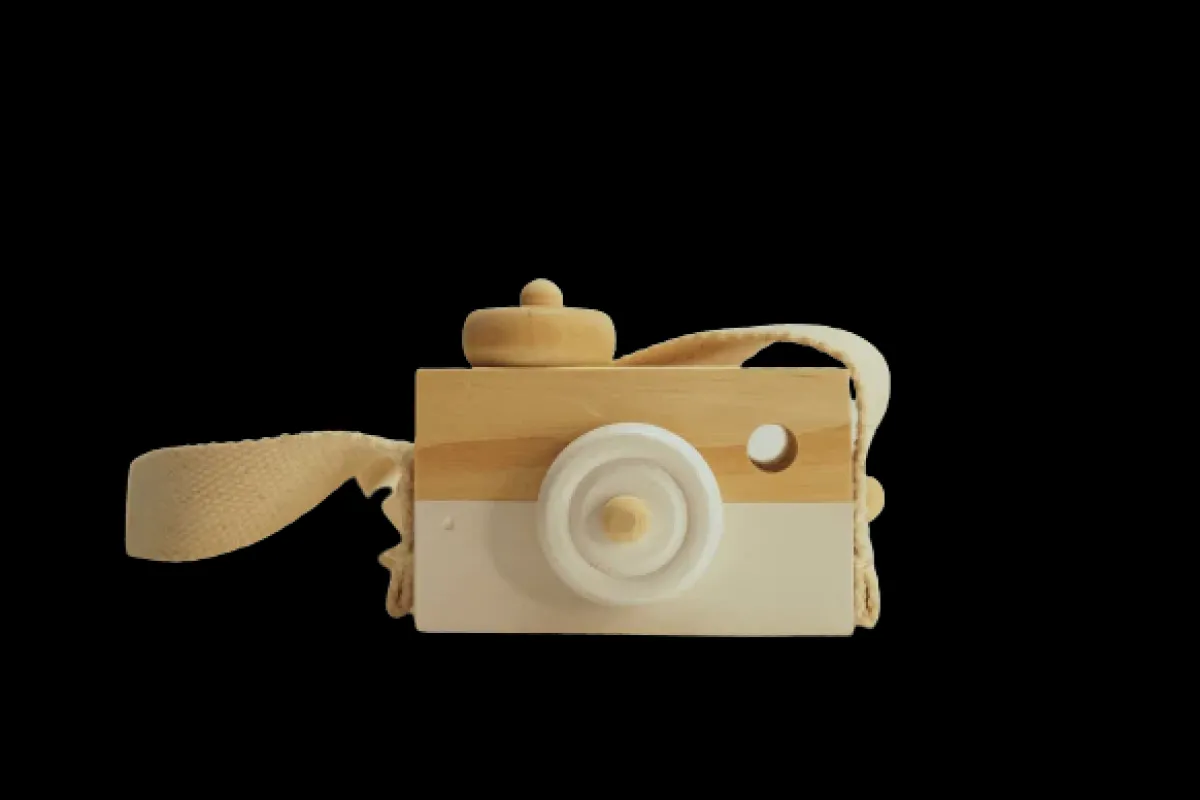 white_wooden_toy_camera_0.webp minnow Toys<White Wooden Toy Camera